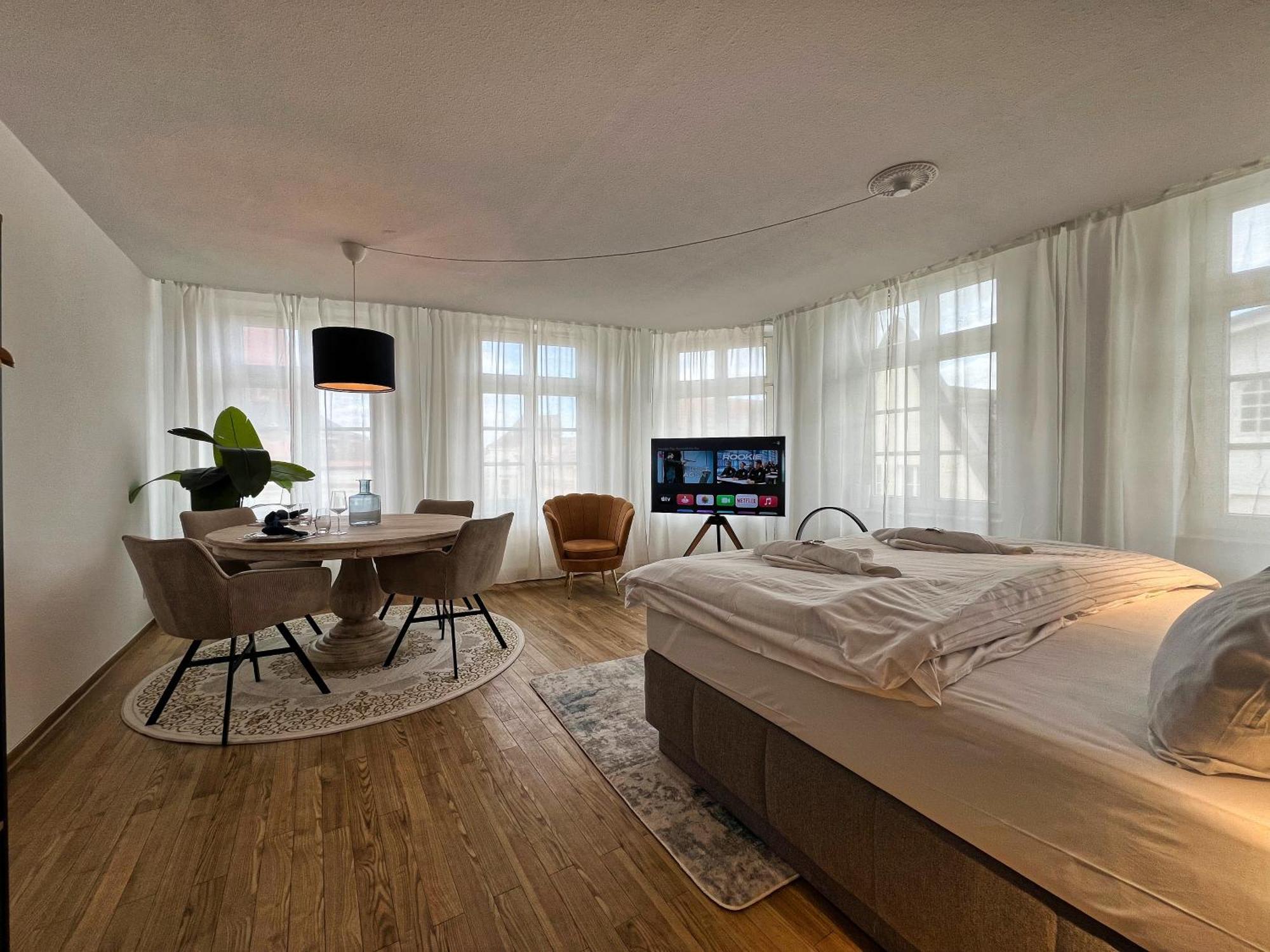 Nr 3 Lichtdurchflutetes Apartment Am Historischen Marktplatz 66 Qm #Cosiness Company 23 Schwerin  Exteriér fotografie